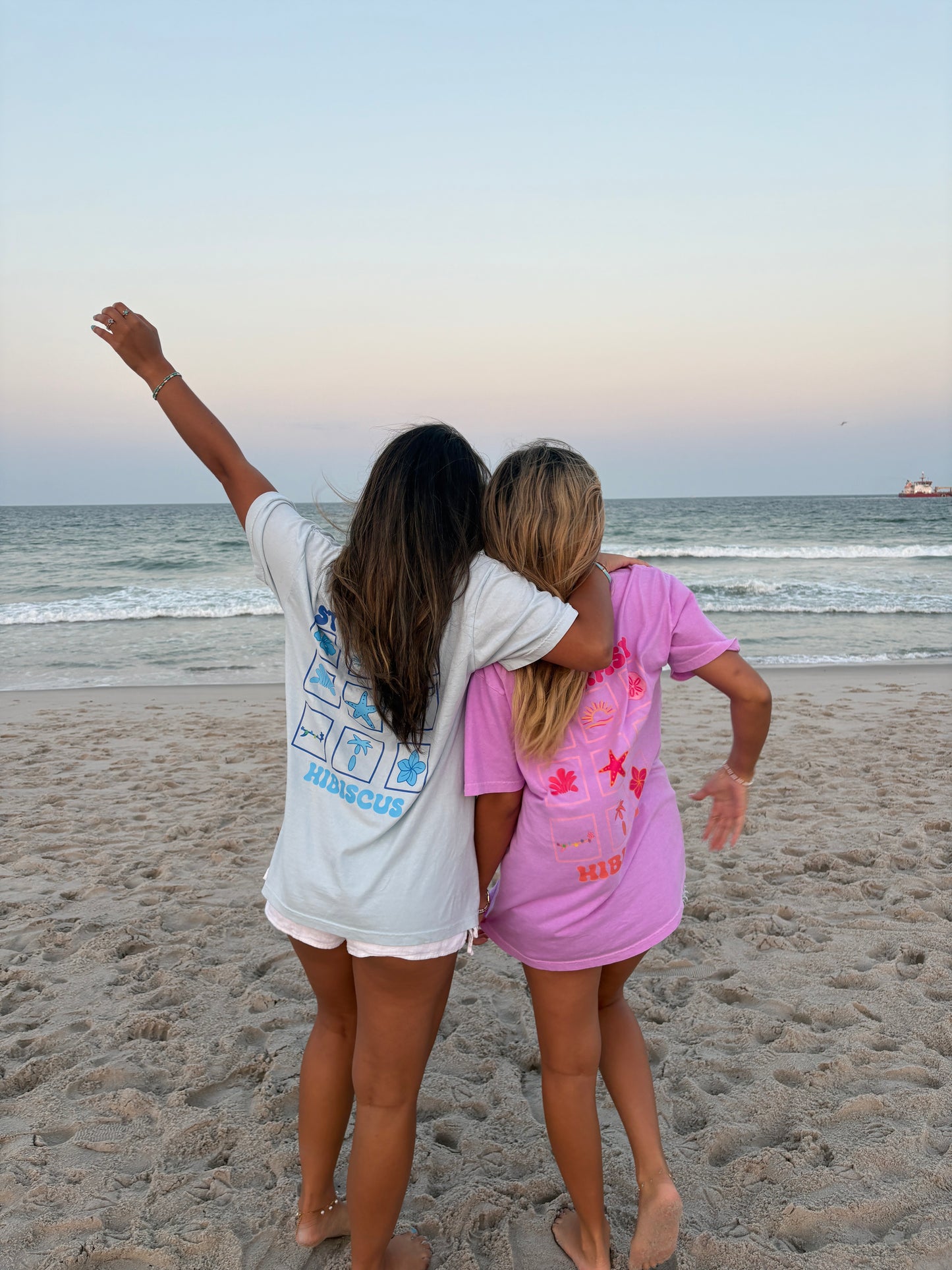 Starfish Hibiscus Classic Tee- Maui Blue